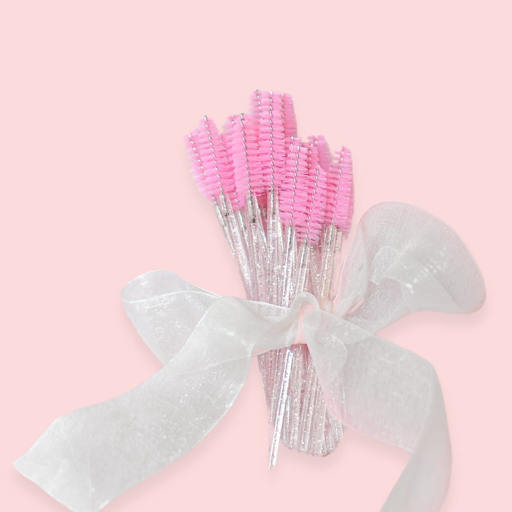 Periuțe pentru Extensii de Gene: Esențiale pentru Îngrijire și Stilizare